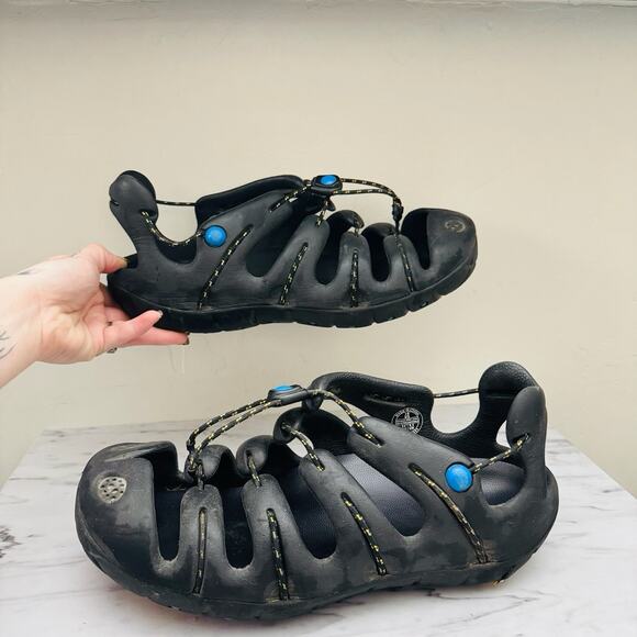 Mion GSR by Keen Black Water Hiking Shoe Men’s Size 10 - Picture 1 of 11